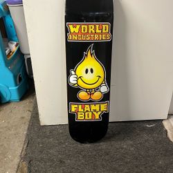 Skateboard 