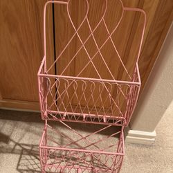 Wall Mounted Magazine Holder 