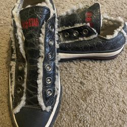 Womens Leather Slip On Converse 