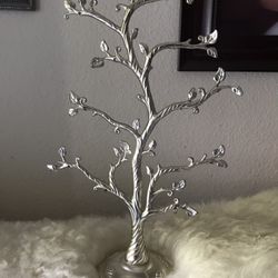 Gorgeous Things Remembered Silver Tone Jewelry Tree