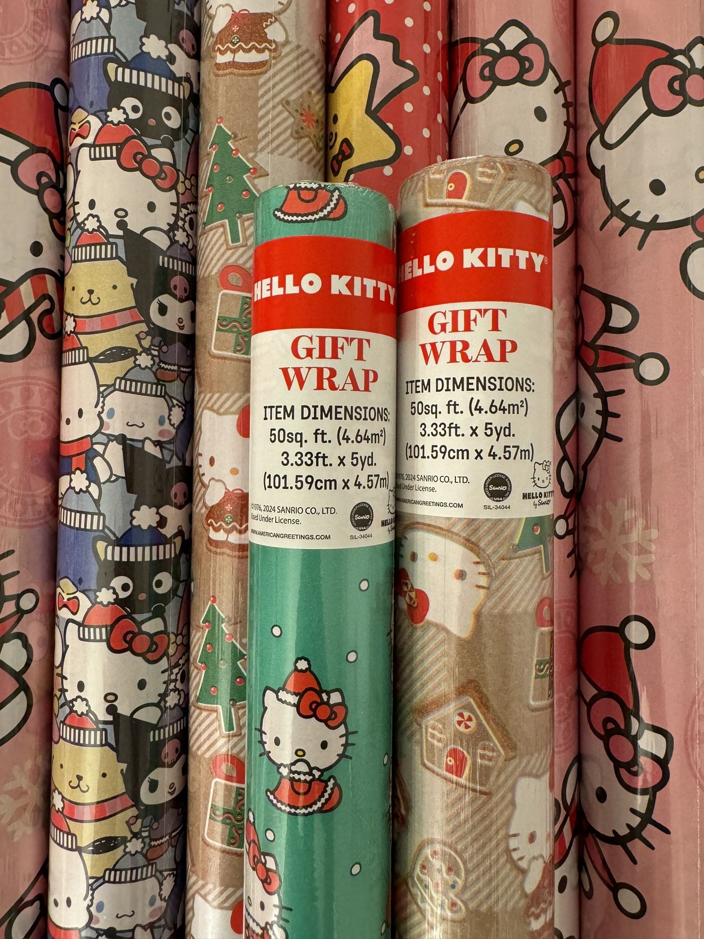 Hello Kitty Wrapping Paper 