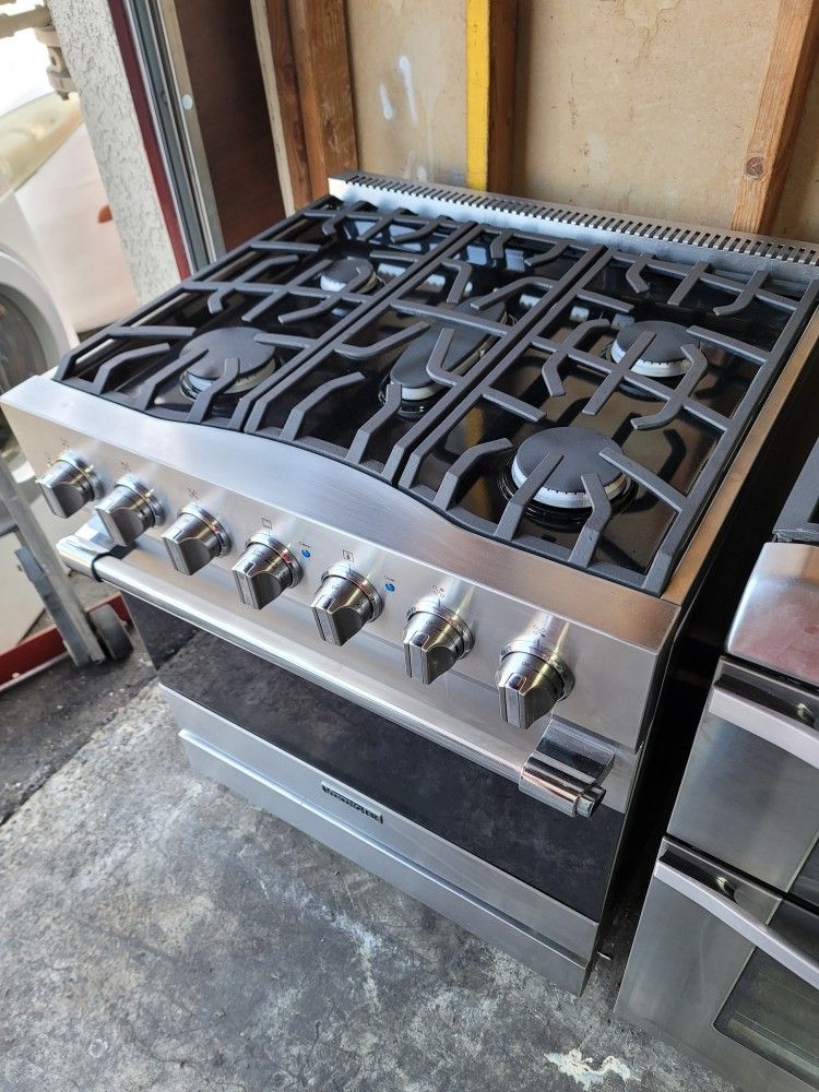 Viking Professional 30" Wide Slide-in All Stainless Steel Gas Stove With ELECTRIC 220VOLT Oven