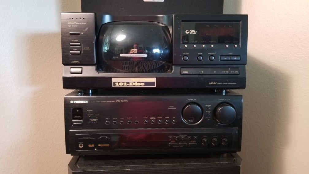 Pioneer Home Stereo with 4 Speakers