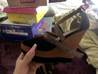 Black & Tan Wedges