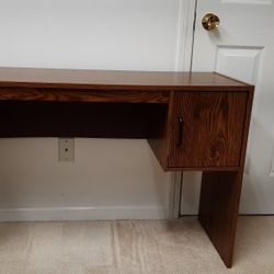 40 in. DESK WITH STORAGE