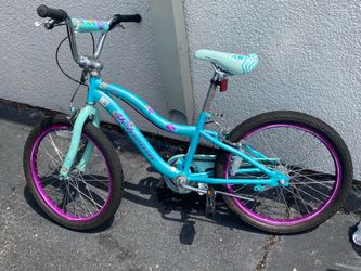 Girls' 20" Schwinn Deelite Bike