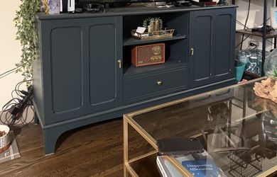 TV stand