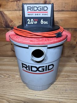RIDGID 6-Gallon Wet/Dry Shop Vacuum (2.0 Peak HP)