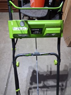Snow blower
