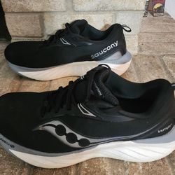 Saucony Triumph Running Shoes Size 12.5 Men's