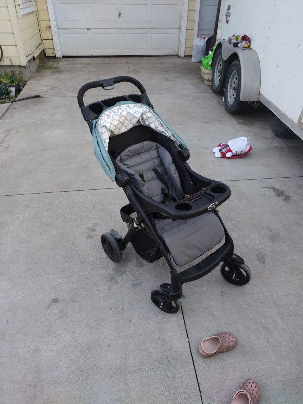 Graco Stroller Good Condition,