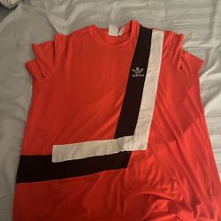 Adidas T Shirt