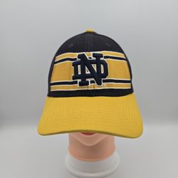 New Era 39Thirty Notre Dame Fighting Irish Hockey Fitted Hat Size S/M