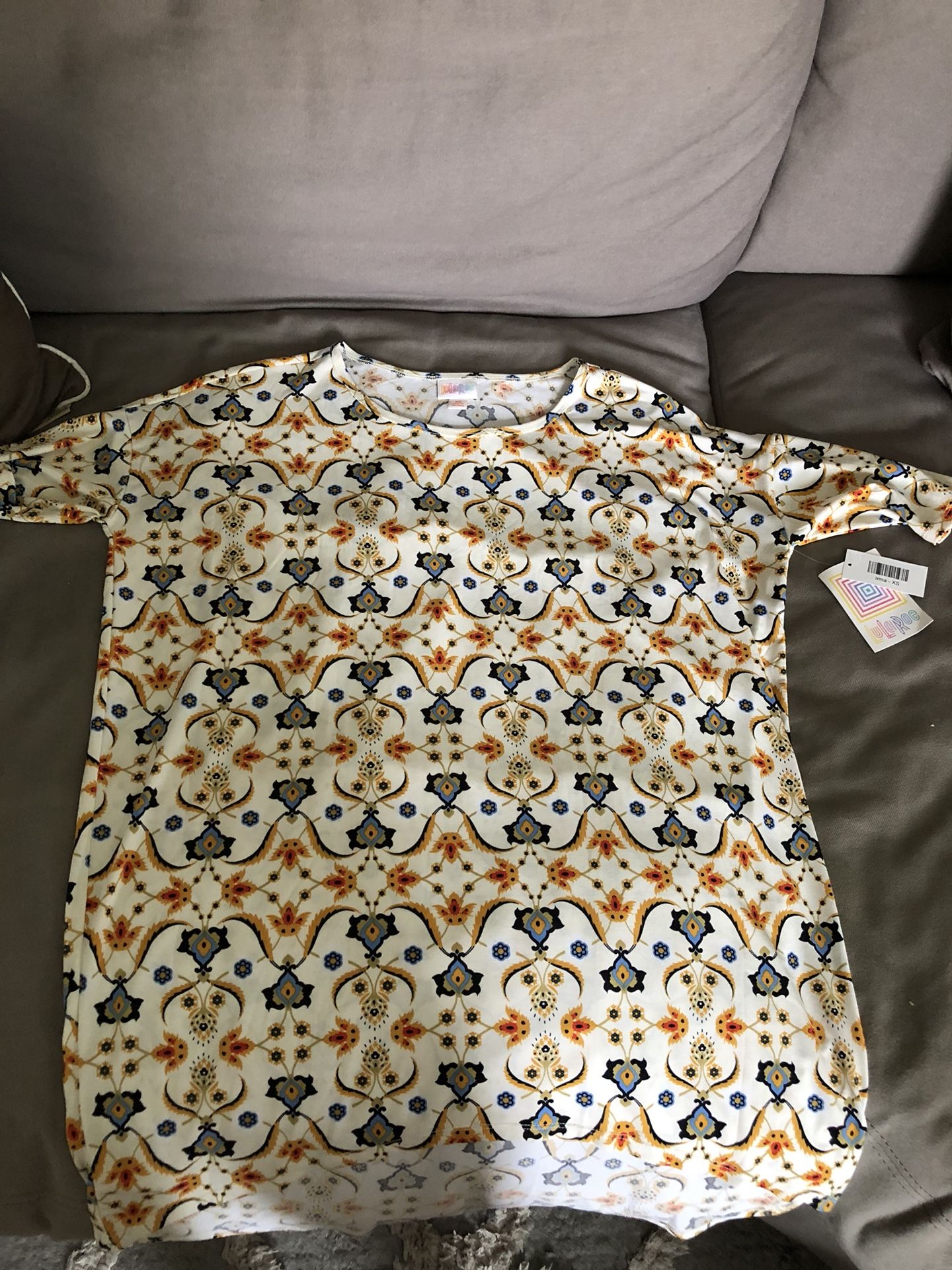 XS irma too From Lularoe brand new