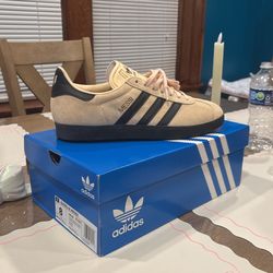Messi X Gazelle   Triunfo Dorado   Size 8