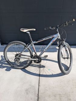 Trek 3500 26 inch Bike