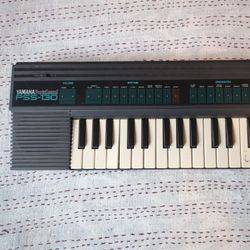 Yamaha Portasound PSS-130