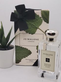 Jo Malone London 

Wood Sage & Sea Salt Cologne

3.4 fl ⭐️
