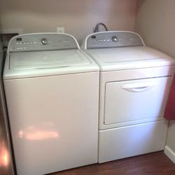 New Hotpoint Washer Dryer Set