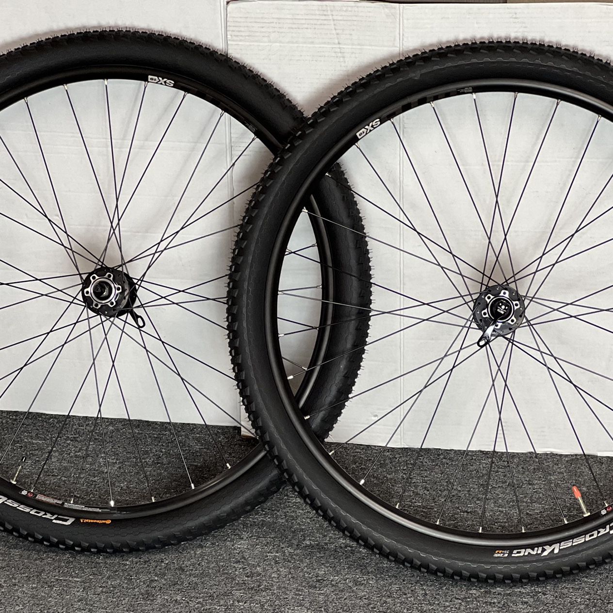 WTB SX19 Mountain Bike MTB Bicycle Novatec Hubs & Continental X-King Tyres Wheelset 11speed 29" Front 15x100mm Rear 12x142mm Thru Axle