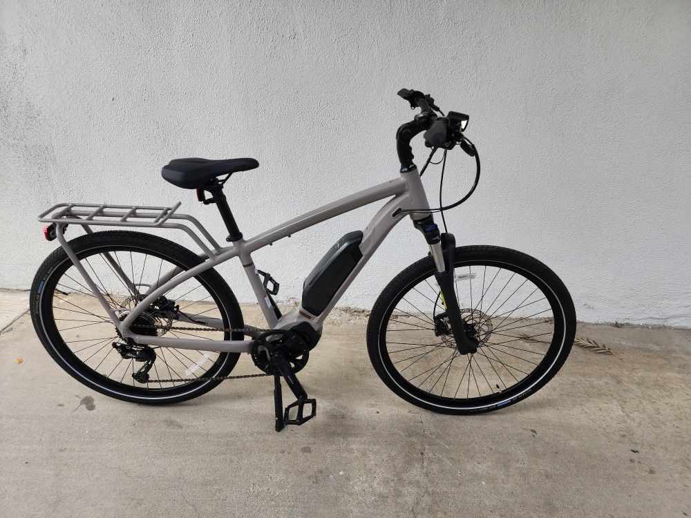 REI CO-OP CTY E2.1 Electric BIKE