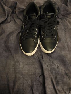GUESS Gastray Size 7