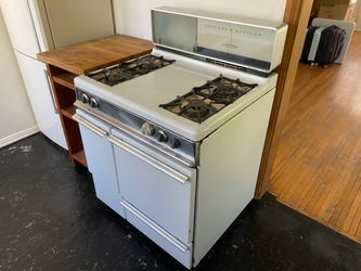 1950s Gaffers & Sattler Vintage Gas Range / Stove Mid Century Modern