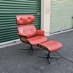 Vintage 1960s Mid Century Plycraft Eames Lounge Chair Italian Leather Recliner Swivel Chair Retro