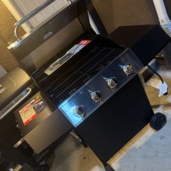 Expert Grill Parrilla de Gas Propano de 4 Quemadores con Quemadores de Acero Inoxidable y Fogón de Esmalte de Porcelana