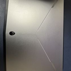 Alienware 17 R2 With Alienware Graphics Amplifier ($700 VALUE) 