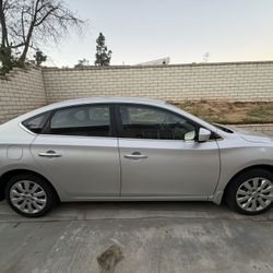 Nissan Sentra 2015
