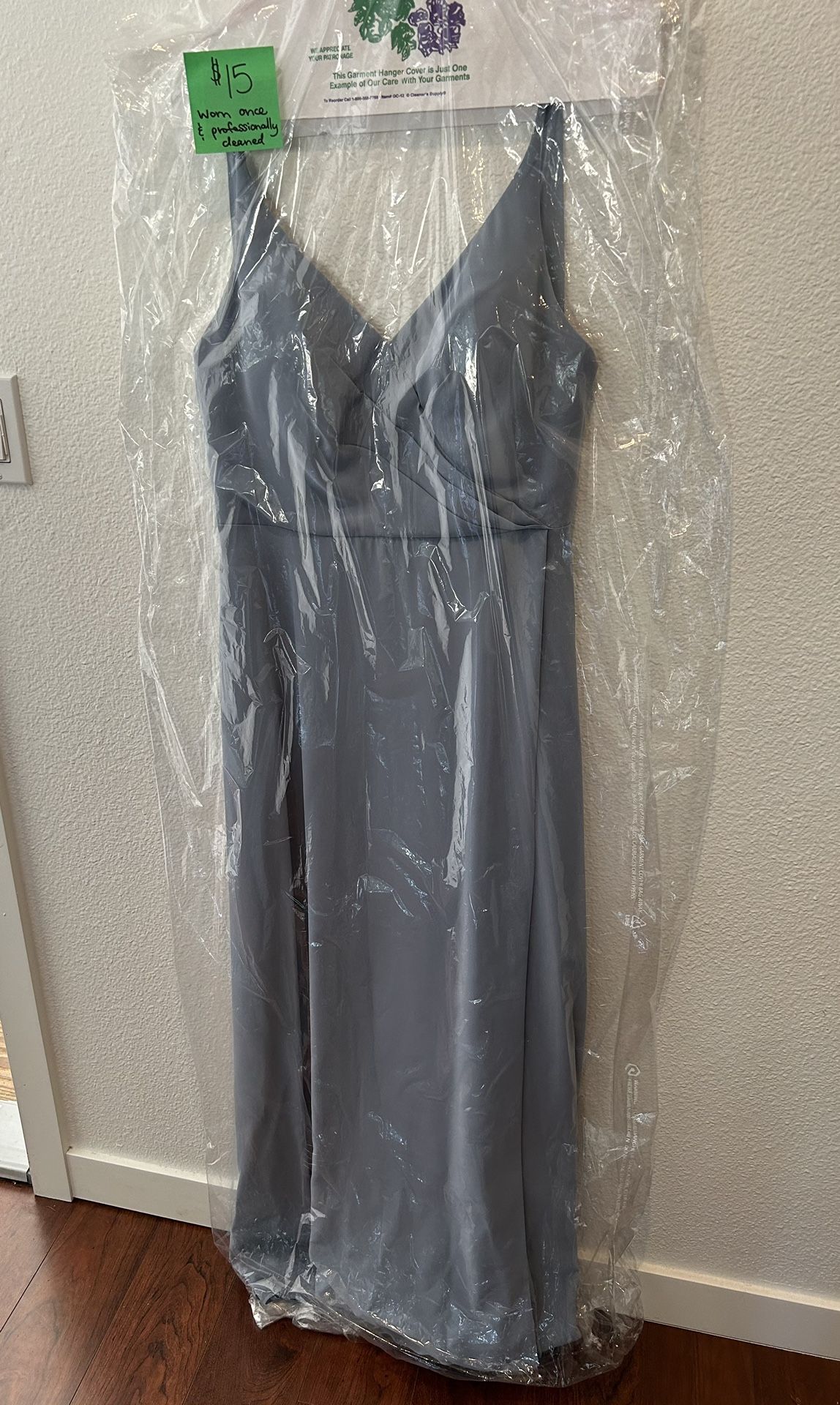Dress / Bridesmaid’s Dress
