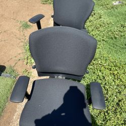 Office Chairs 