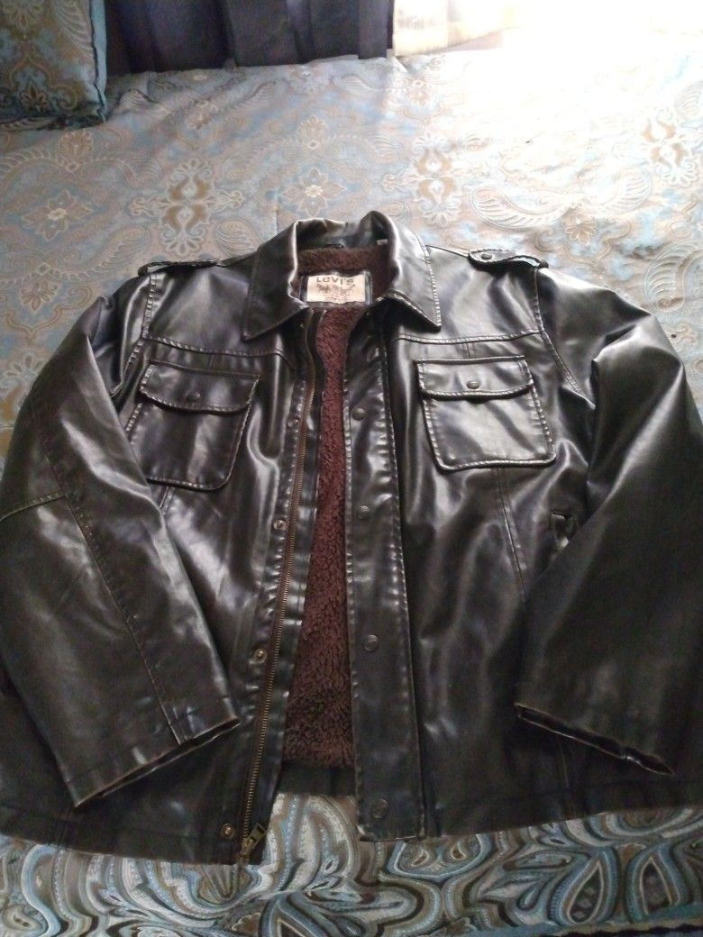 Men's Leather Levi's Jacket XXL But Fits Like A XL Real Leather.. $20