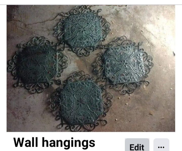 Wall Hangings 