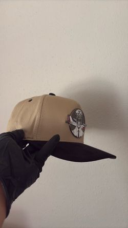 Cap (Pilot)