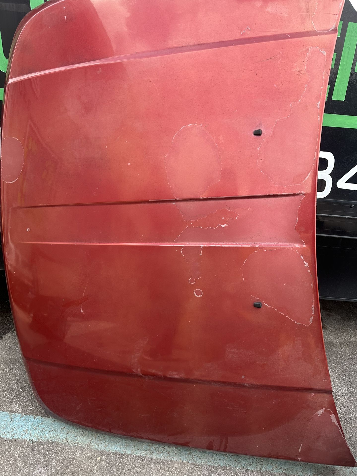 2008 Dodge nitro hood