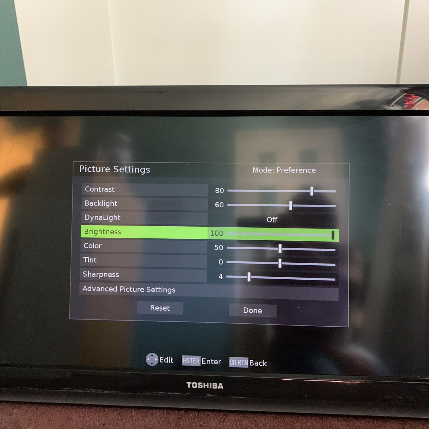 Toshiba 32 Inch TV
