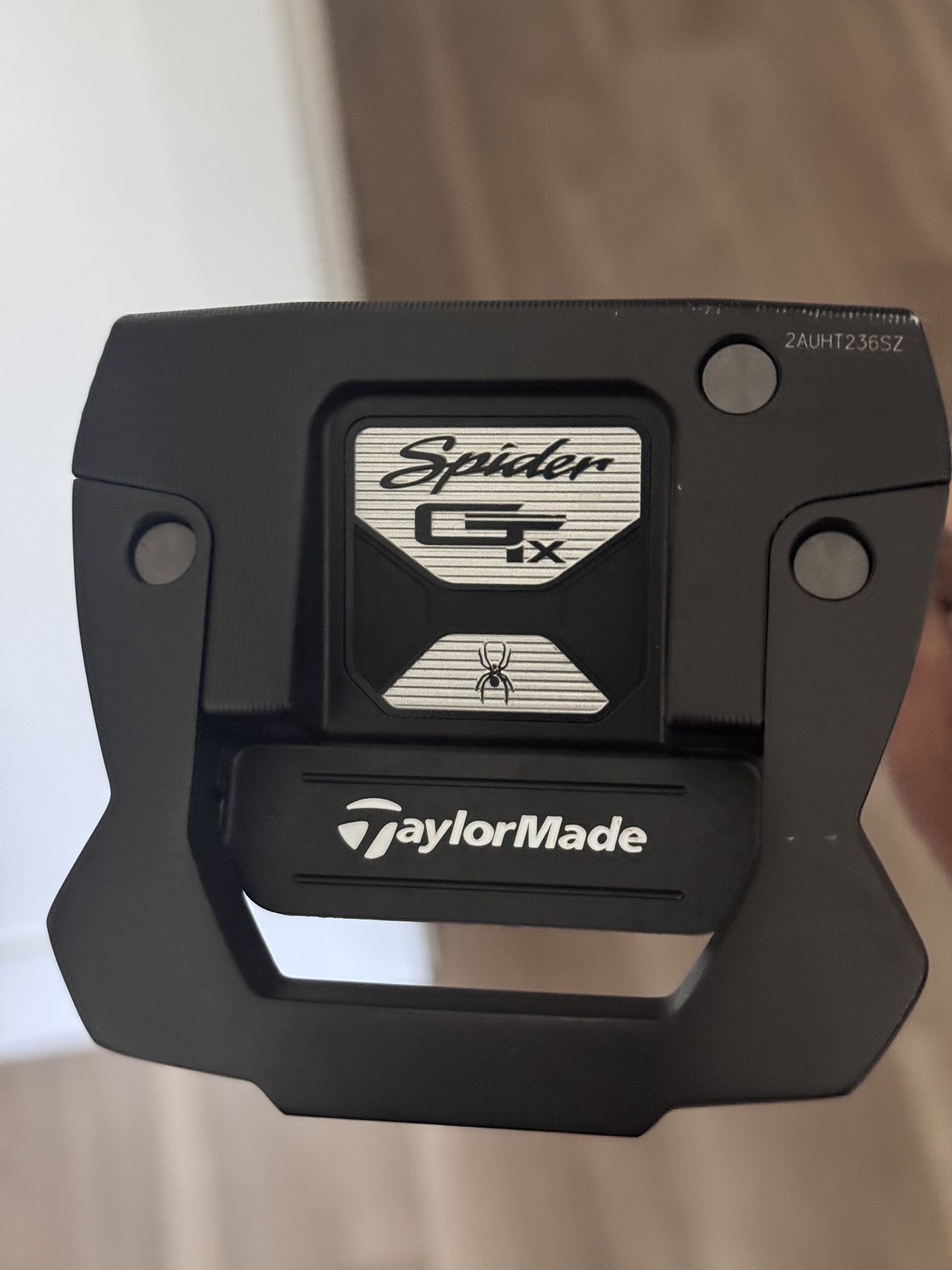 Taylormade Spider GTX BK 34 in Like New