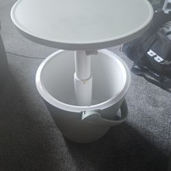 Keter Go Bar Side Table And Cooler
