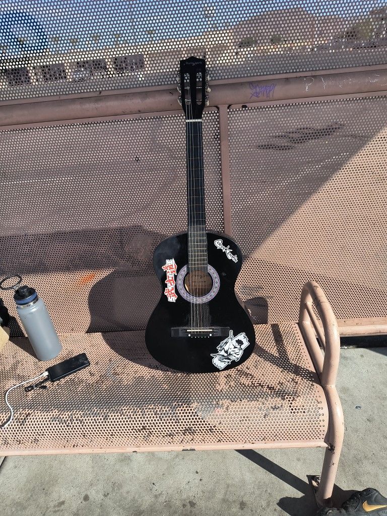 Martin Smith Acoustic Guitar W/Bag