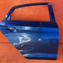 2015 2016 2017 2018 2019 Hyundai Sonata Rear Right Door Shell OEM 77004-C1000