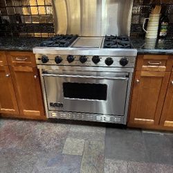 Viking Dual Fuel Range  36"