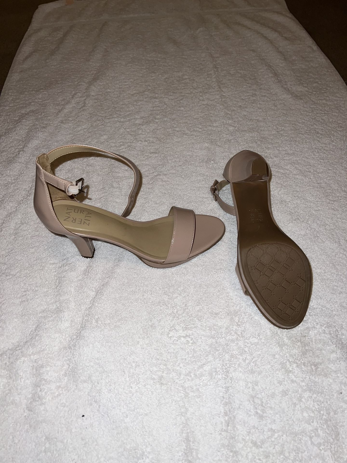 Nude Heals