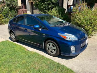 2011 TOYOTA PRIUS HYBRID $ 3900