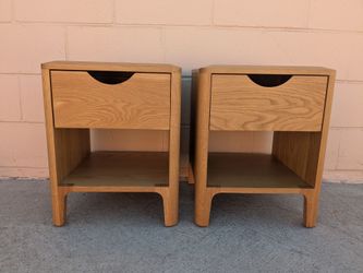 Pair of Oak Nightstands with Drawer and Shelf