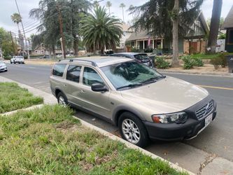 2005 Volvo XC70