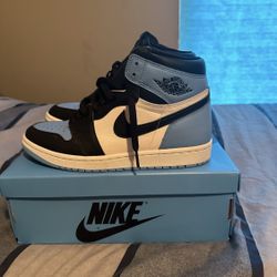 Jordan 1 Unc