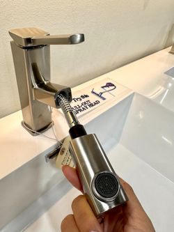 Warehouse Sale Low price better quality Bathroom Pull-out sprayer Single handle Faucet LXBF-07 Burhsed Nickel