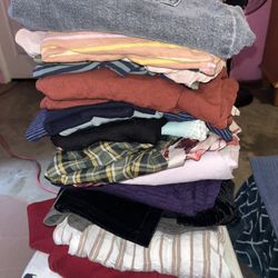 Bundle Of Small Women’s Clothing 